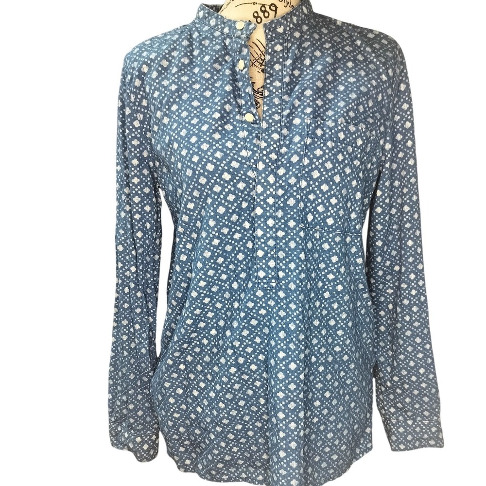 Madewell Women M Steel Blue White Geometric Print 1/2 ButtonUp Henley Collar Top